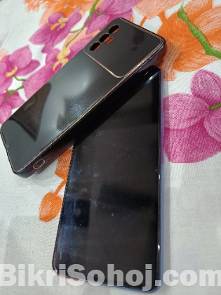 Tecno spark 8 pro